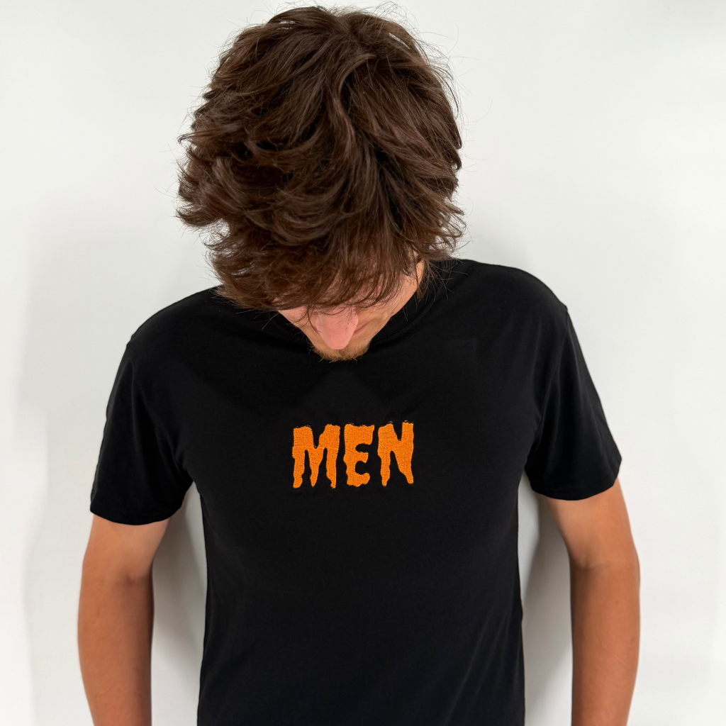 Men. A SPOOOKY Halloween T-Shirt